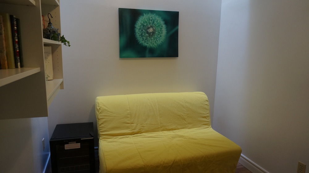 Margie Townhome Suites โตรอนโต ภายนอก รูปภาพ