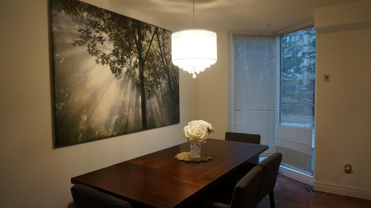 Margie Townhome Suites โตรอนโต ภายนอก รูปภาพ